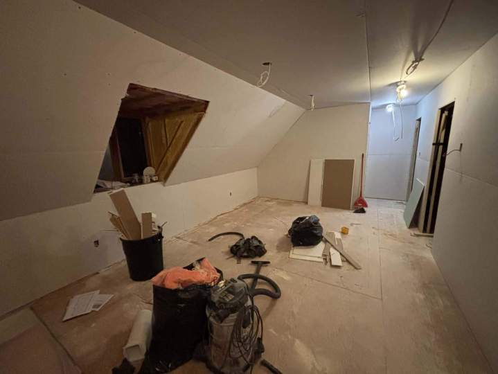 Réalisation des installations électriques, Lévis